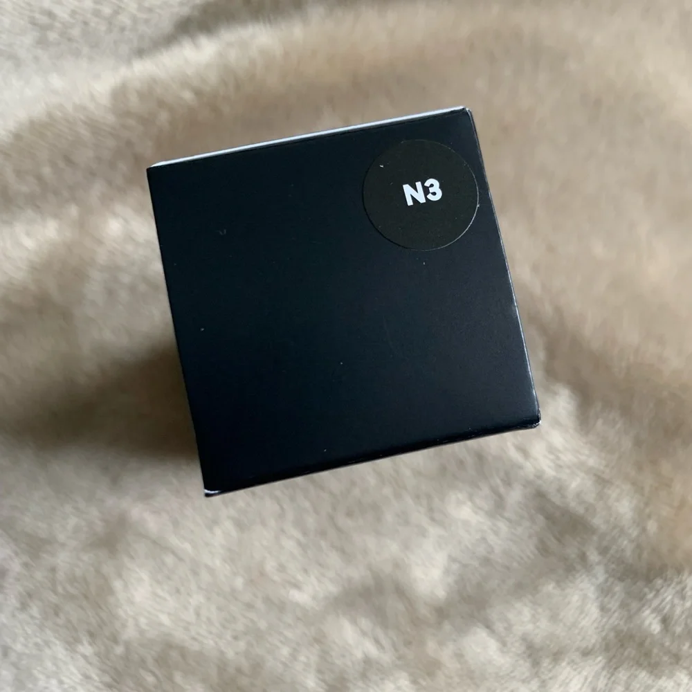 Mac Cosmetics Studio Face & Body Radiance Foundation N3 BNIB